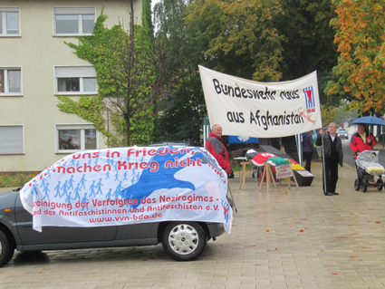 Protest gegen Bundeswehr