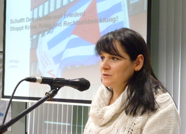 Anna Conrads (MdL, Partei Die Linke) bei ihrem Gruwort