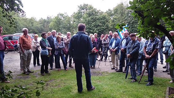 Zum 75. Jahrestag der Hinrichtung fand am 13. August 2017 auf Initiative der VVN/BdA Münster die erste offizielle Gedenkveranstaltung für die beiden NS-Opfer am Ort des Geschehens statt.