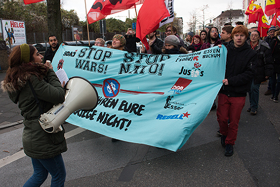 Demonstration gegen die Nato-Kriegspropaganda in Essen (Foto: r-mediabase.eu)