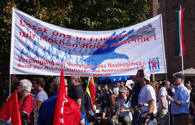 Demo in Kalkar am 3. Oktober: "Krieg im 21. Jahrhundert verhindern" (Gisela Blomberg)